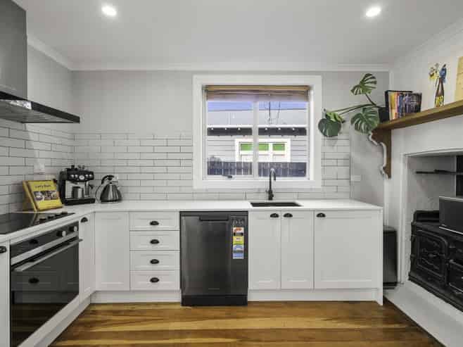 76 Cook Street, Hamilton East