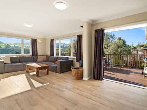 299 Pine Hill Road, Pine Hill