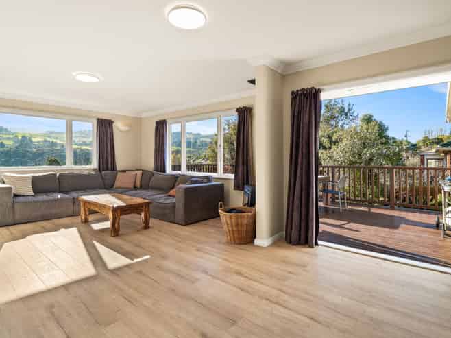 299 Pine Hill Road, Pine Hill