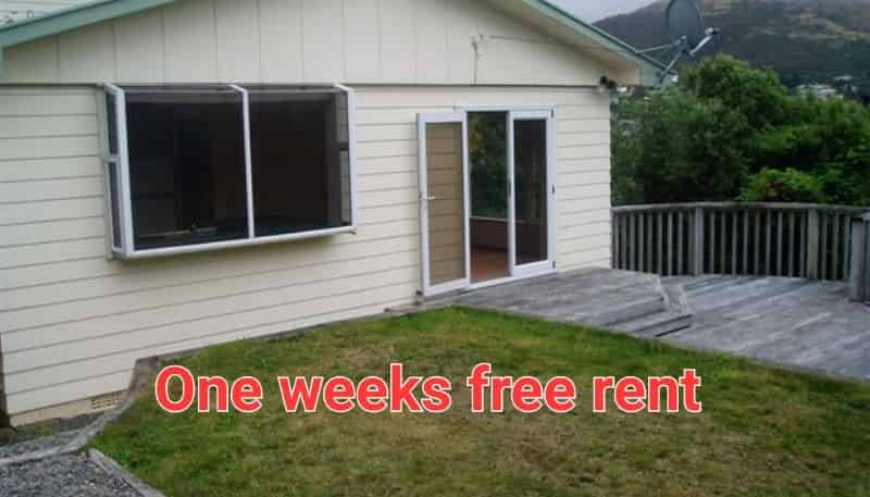 18A Aplin Terrace, Ngaio