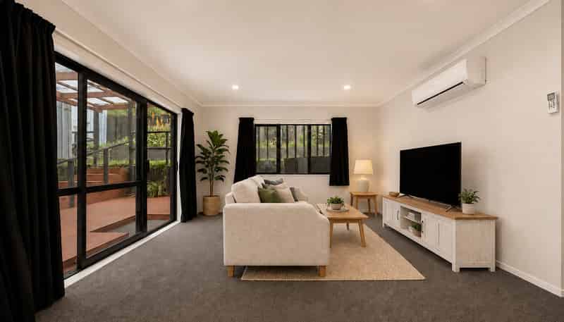 56 Claverdon Drive, Massey