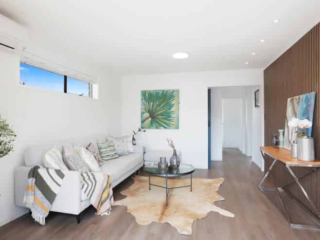 2/45 Blacklock Avenue, Henderson