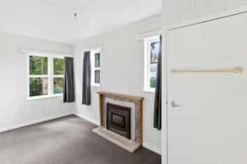 20 Scenic Drive, Hill Park