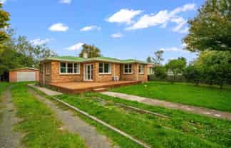 4 and 6 Resolute Way, Papakura
