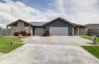 21 Sirius Crescent, Rototuna