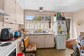 1/88 Guppy Road, Greenmeadows