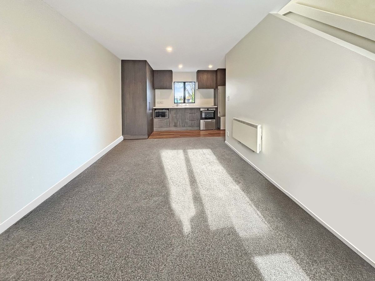 Apartment in Saint Albans - View 2