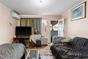 2/88 Guppy Road, Greenmeadows