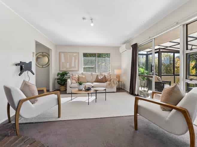 1/6 Sandiacre Way, Browns Bay