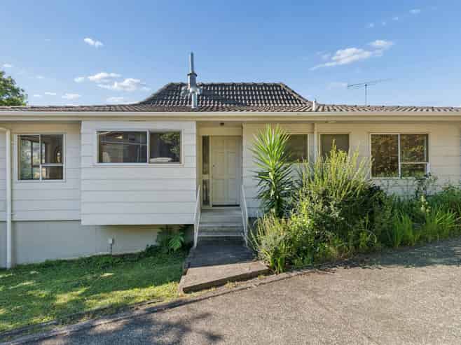 1/6 Sandiacre Way, Browns Bay