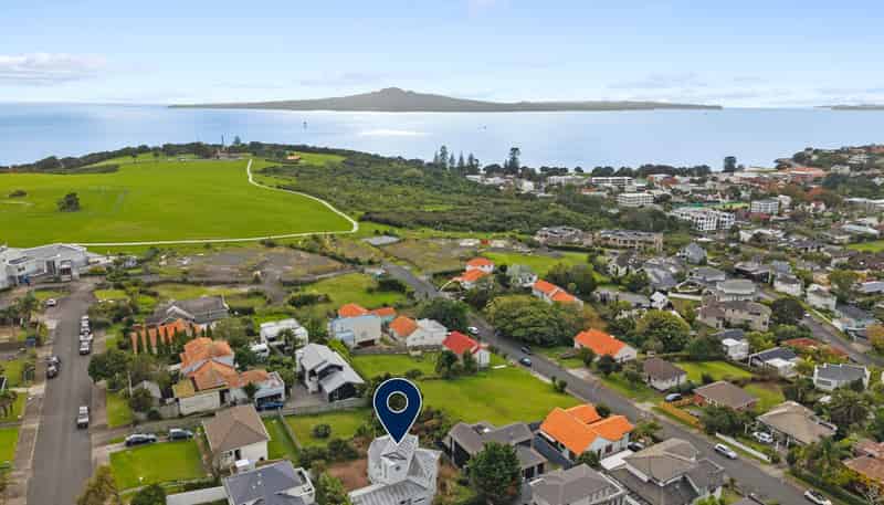 49A Te Arawa Street, Orakei