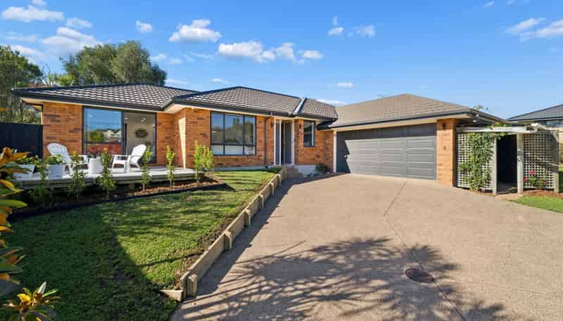 9 Louvain Place, Greenhithe