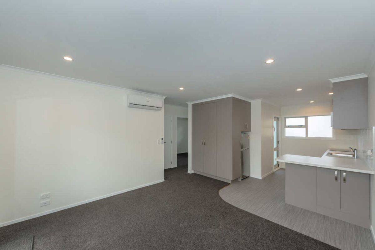 Modern Two Bedroom Unit in Popular Claudelands - Mehr