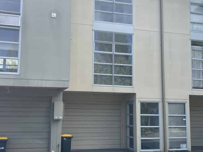 6/440 Barbadoes Street, Edgeware