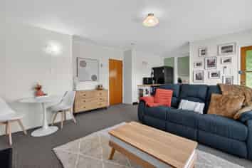 6/195 Waterloo Road, Hutt Central