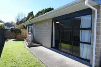 6 Bevan Pl, Otaki