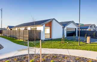 1 Frederick Busch Crescent, Rangiora