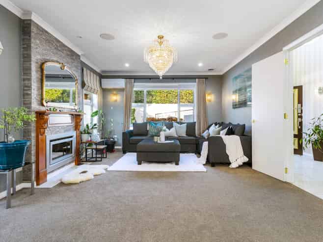 31 Sovereign Street, Flat Bush