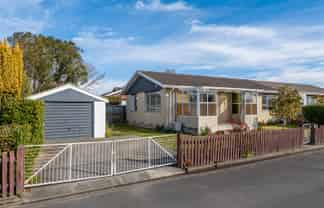  2/158 Highsted Road, Casebrook