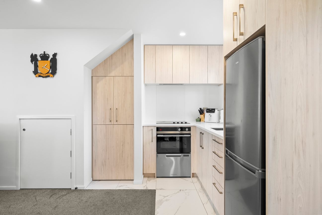 City-Fringe Style with Built-In Returns - Widok 6