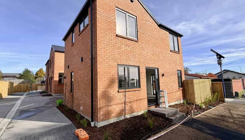 1/10 Mclean St, Linwood