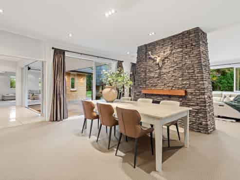 8B Willow Lane, Stillwater