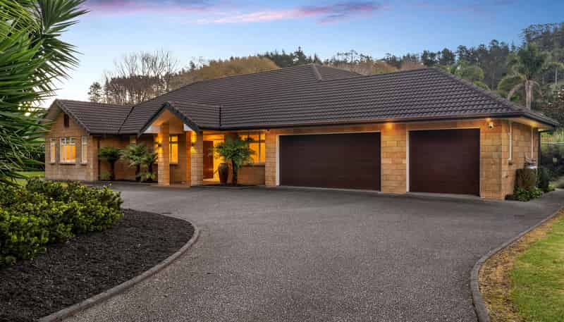8B Willow Lane, Stillwater