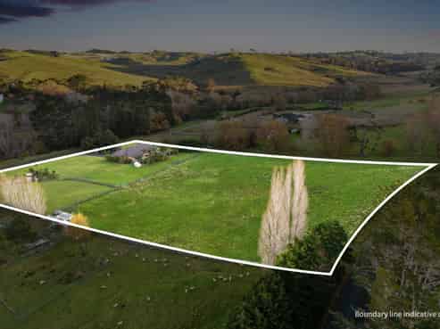8B Willow Lane, Stillwater