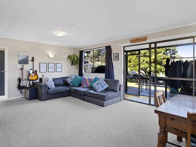 42 Norwich Avenue, Spotswood