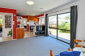 15 Oakmont Place, Wattle Downs