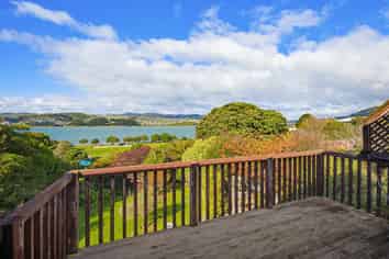 57 Waiuta Street, Titahi Bay