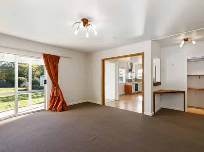 12 Anglesea Street, Renwick