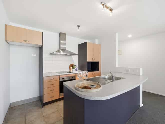 B12/30 Bute Road, Browns Bay