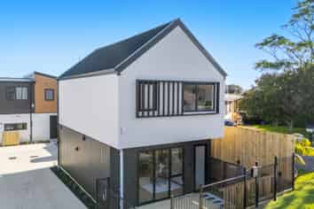 1/6 Rosina Place, Pakuranga