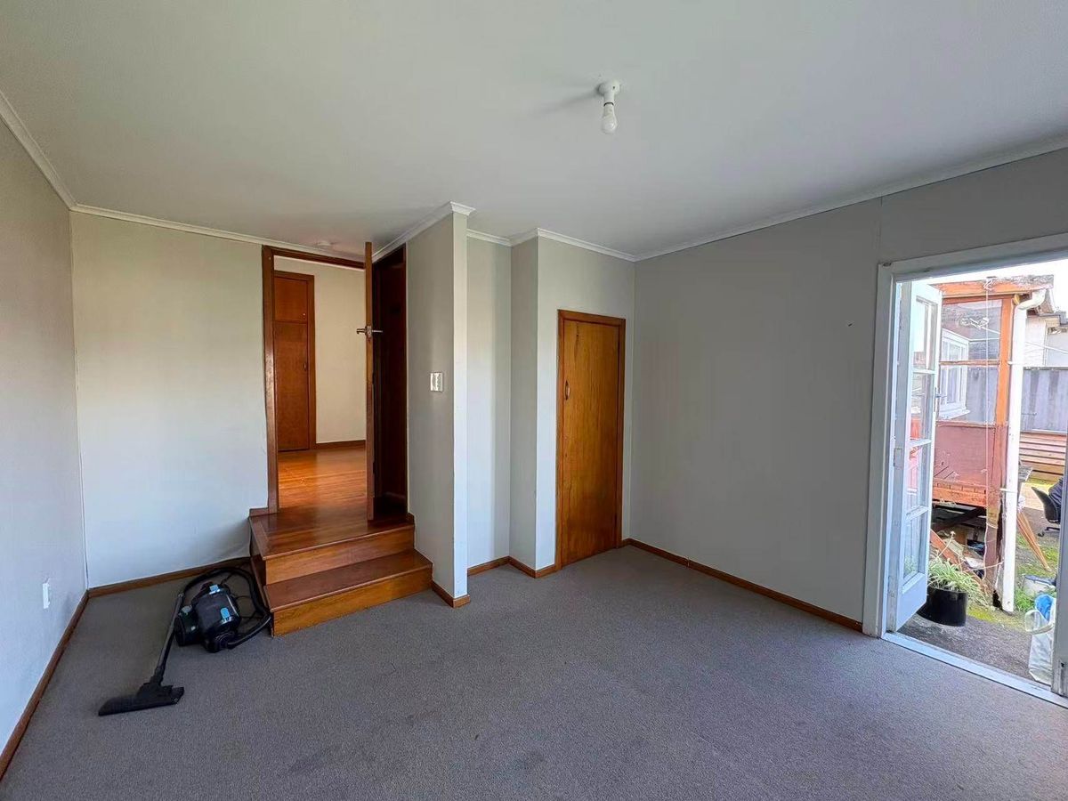 Conveniently Located 4 Bed Family Home - Mehr