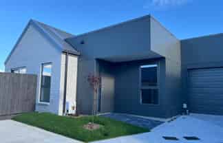 2/42 Briannarose Drive, Fitzroy