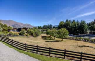 22 Ballantyne Road, Wanaka