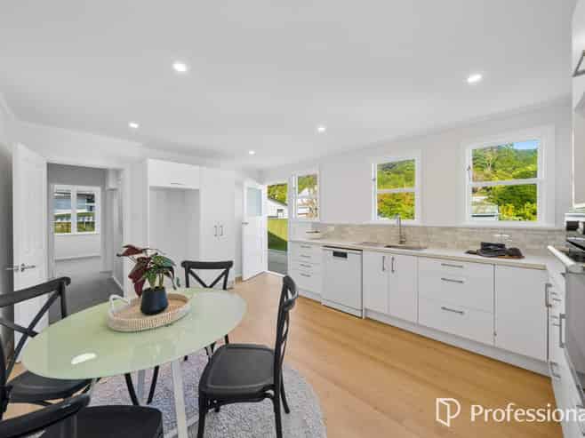 88 Waddington Drive, Naenae