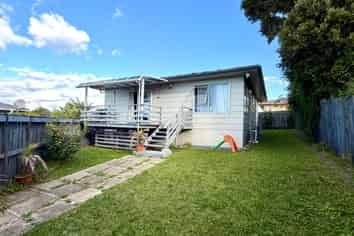 2/47 Archibald Road, Kelston