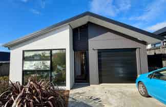 4 Whero Way, Orewa