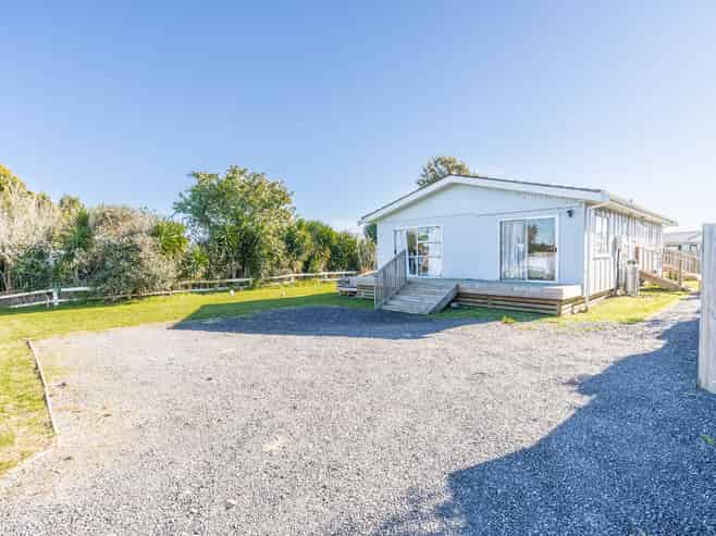 1523 State Highway 2, Road 6, Pongakawa