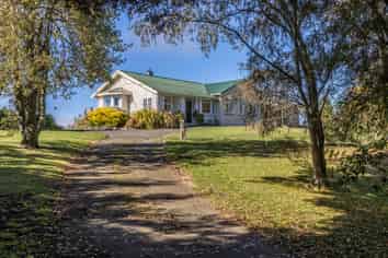 208 Pukeora Scenic Rd, Waipukurau