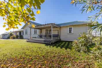 208 Pukeora Scenic Rd, Waipukurau