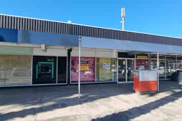For Lease - Ex Chemist Shop