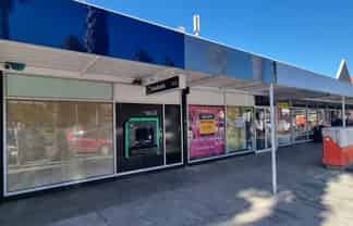 For Lease - Ex Chemist Shop