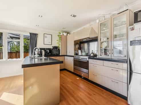 1/337 Nayland Road, Stoke