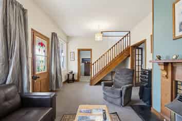 9 Hawkhurst Road, Lyttelton