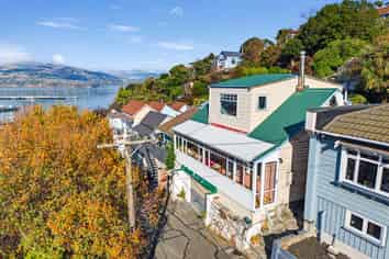 9 Hawkhurst Road, Lyttelton