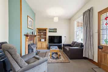 9 Hawkhurst Road, Lyttelton