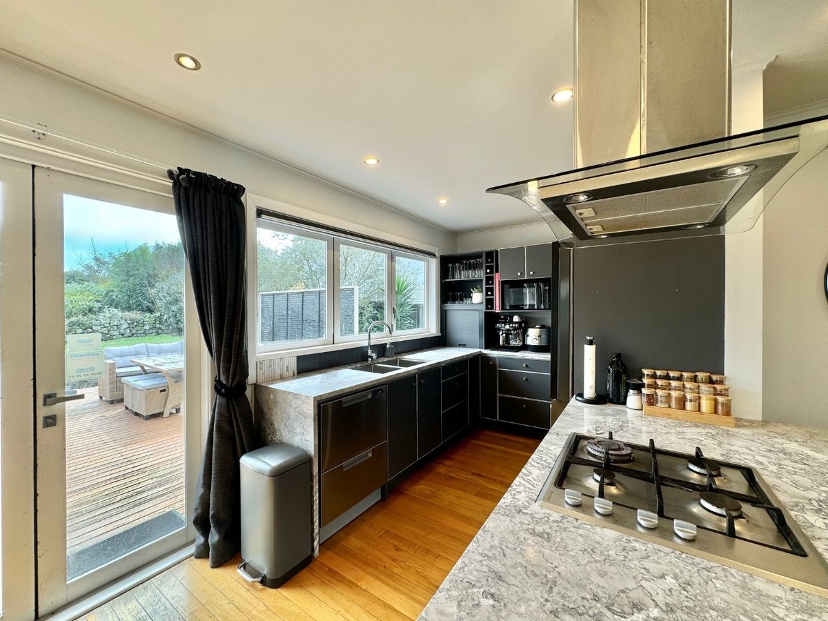 Mt Wellington, 3 bedrooms - Görünüm 5
